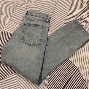 New GAP High Rise Distressed Cheeky Straight Jeans